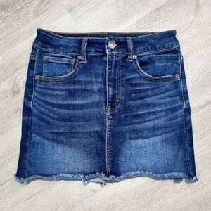 American Eagle Hi-Rise Mini Skirt Women’s Size 6 Regular